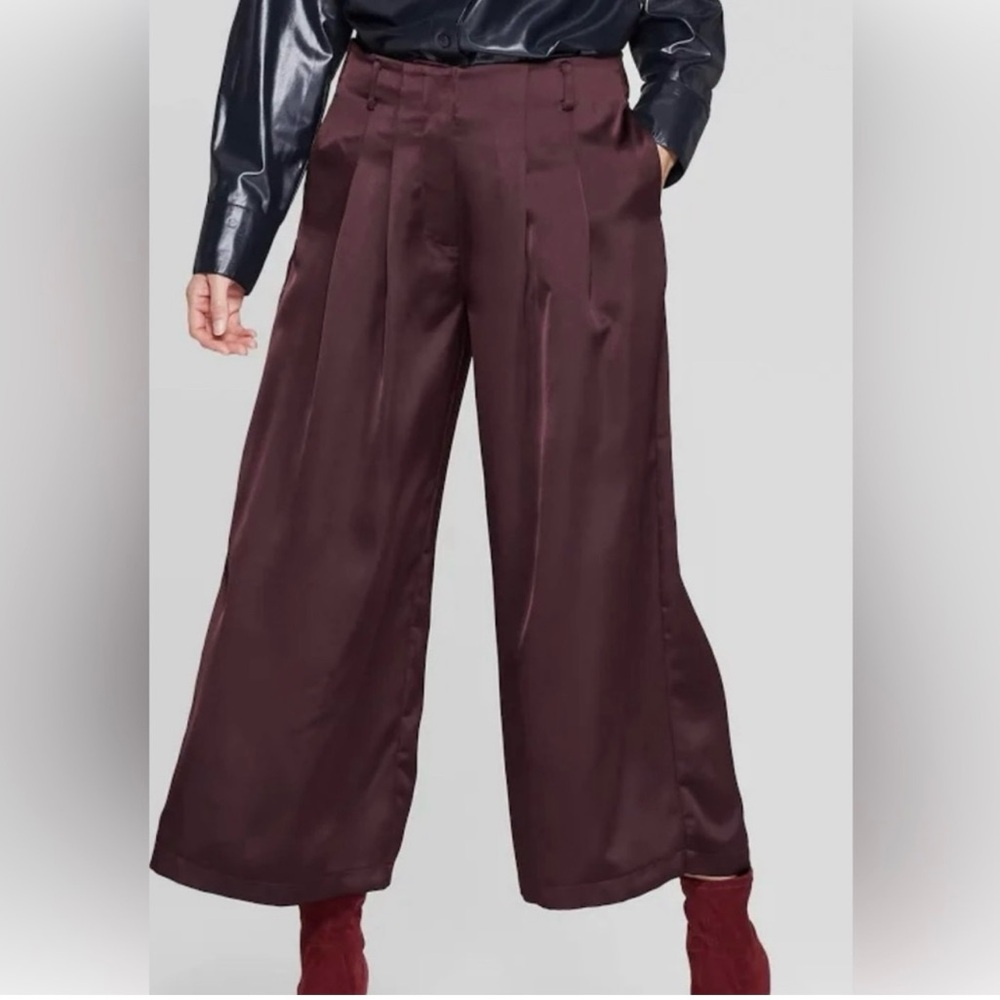 NEVER WORN - NWOT - Burgundy Wide-Leg Pants